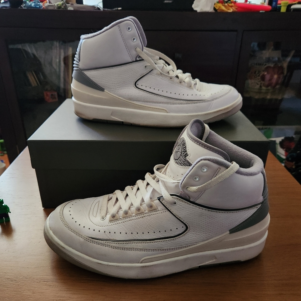 Jordan 2 Retro